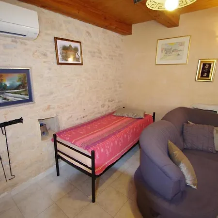 Holiday home In Mit Terrasse Und Grill *